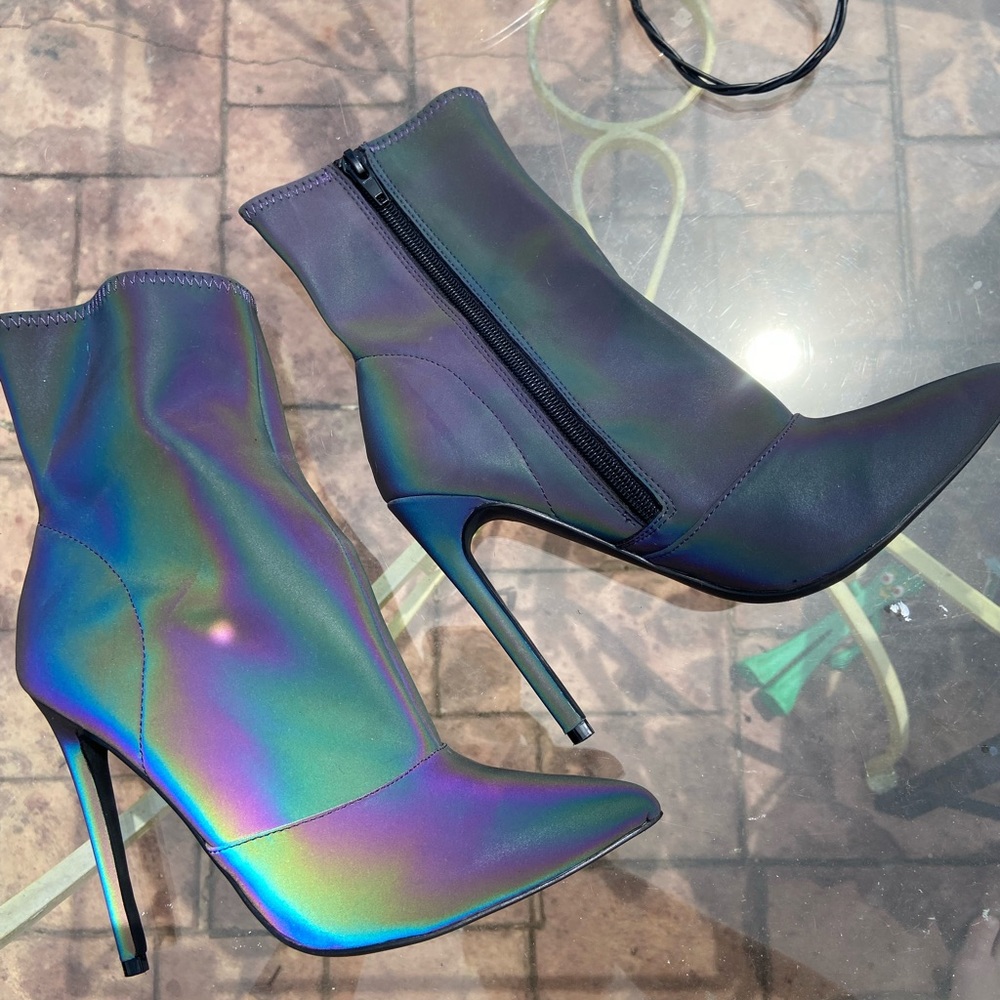 Steve Madden flash fabric holographic heel booties. Stiletto heel size 7.5
